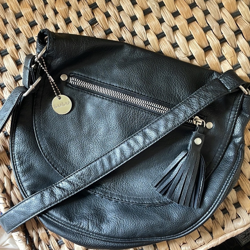 Lulu beautiful vegan leather tassel saddle crossbody bag